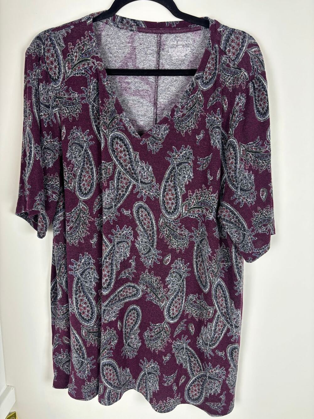 Lane Bryant 18/20 Paisley Tunic Top Burgundy V Neck 3/4 Sleeve Stretch Plus